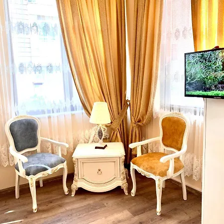 Otel Fatma Sultan Oldtown & Restaurant ,100mb Fast Internet Antalya