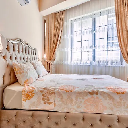 Fatma Sultan Oldtown & Restaurant ,100mb Fast Internet * Antalya